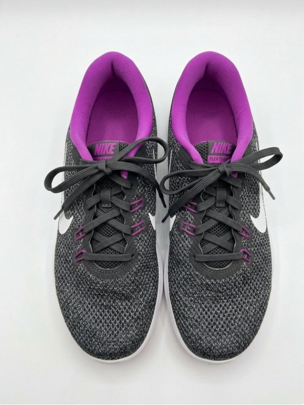👠Like New Nike Women's Black and Purple Running Shoes Size 7.5